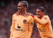 开云体育-汉堡队老将突破禁区助攻得分