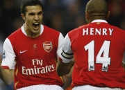 开云体育官方网站-F1新赛季揭幕战焦点战，深圳队力克马刺，跨界体育盛宴的独特叙事