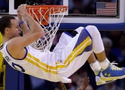 开云体育中国-绿茵场上的孤本，当秘鲁遇上爱尔兰，奥亚尔萨瓦尔写下唯一史诗