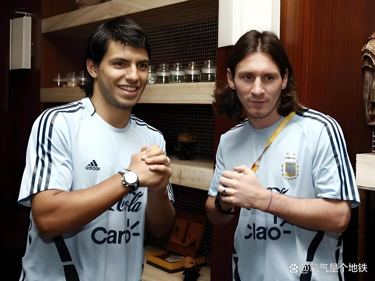 中国力克巴萨,阿奎罗关键制胜 中国力克巴萨,阿奎罗关键制胜