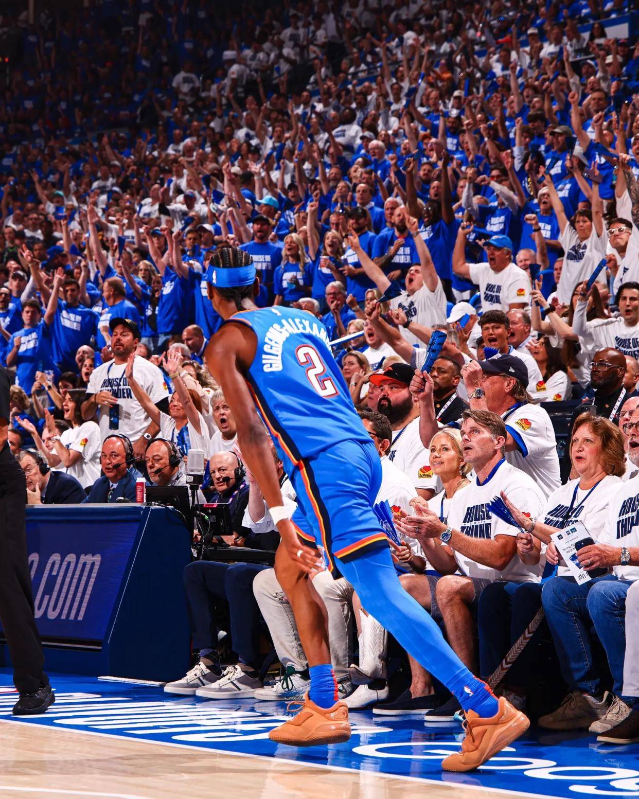 包含尼日利亚男篮碾压雷霆,汉密尔顿一己之力扛起全队的词条 包含尼日利亚男篮碾压雷霆,汉密尔顿一己之力扛起全队的词条