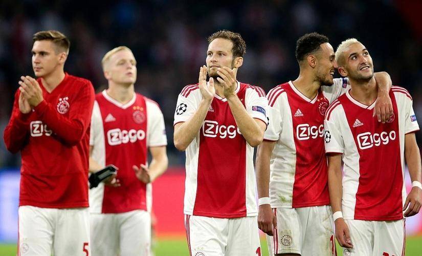 包含阿贾克斯轻取对手，荷甲劲旅再战晋级赛的词条