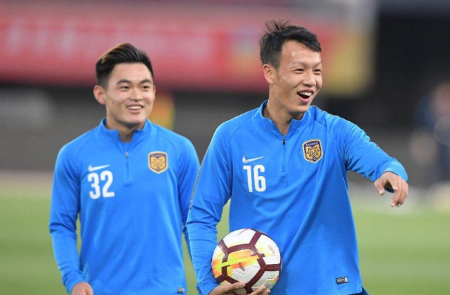 某球队连胜，新援发挥关键作用