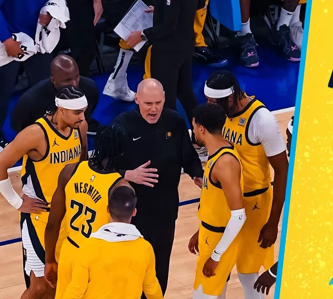 尼克斯队连胜后气势如虹,球迷们期待更多胜利 尼克斯队连胜后气势如虹,球迷们期待更多胜利