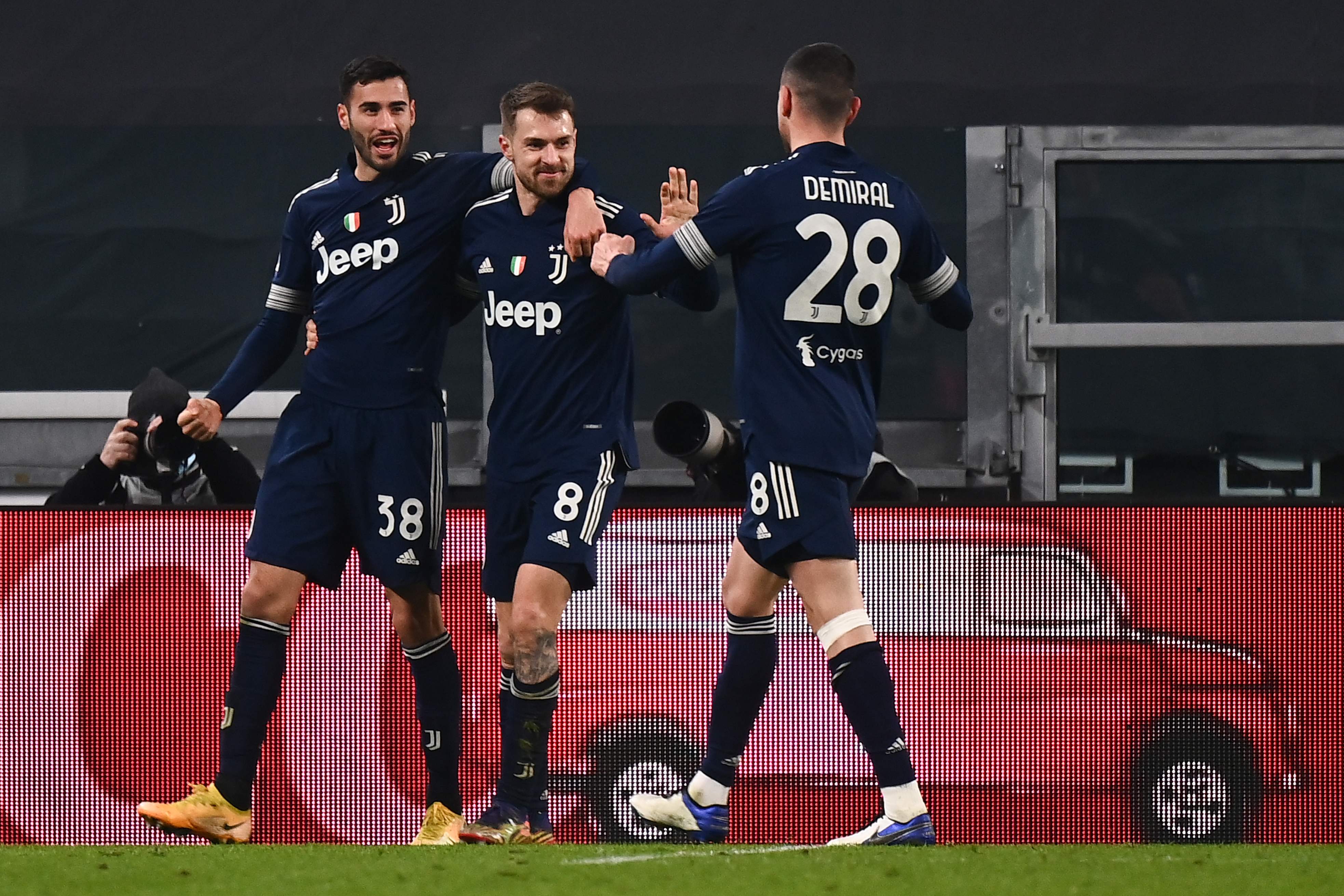 尤文图斯大胜罗马，继续领先意甲积分榜