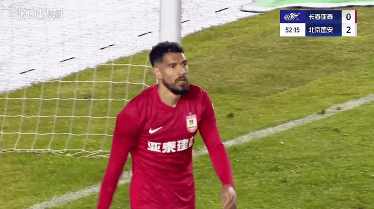北京国安客场大胜，逼近联赛前四的简单介绍