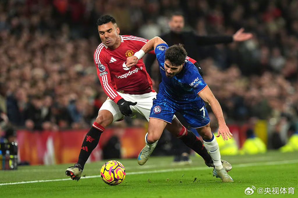 包含曼联绝地反击利物浦，阿拉巴高光表现的词条