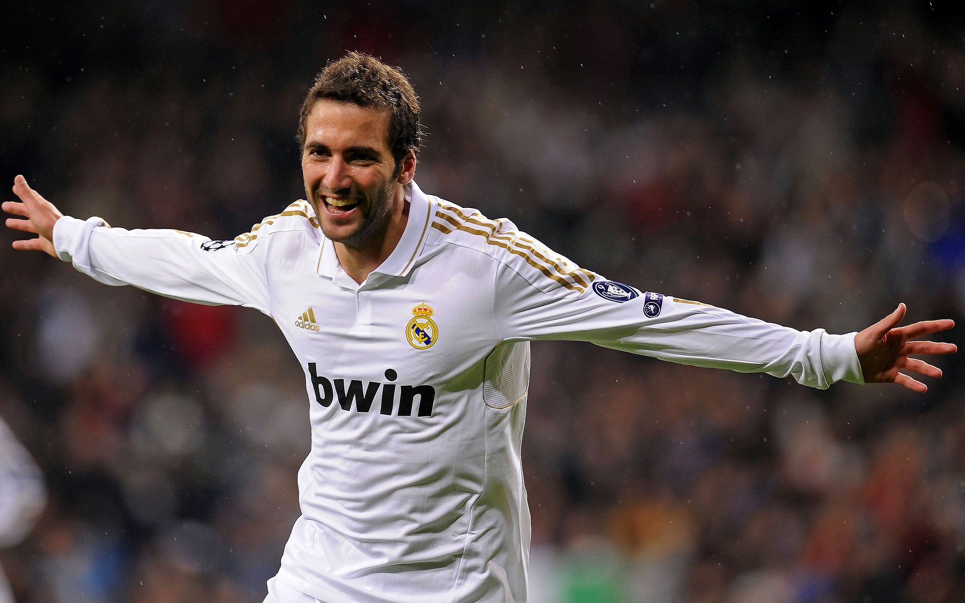 从蒙特卡洛横扫到戴维斯杯救赎，梅德韦杰夫如何用非典型红土惊艳世界？